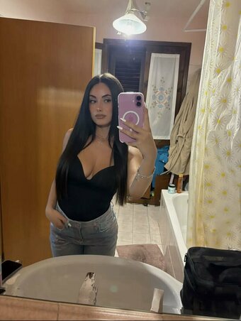 auri_urso Nude Leaks Photo 1