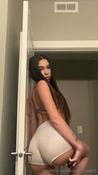 aurora_lovee05