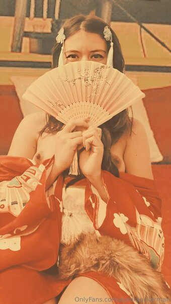 auroraackerman Nude Leaks Photo 6