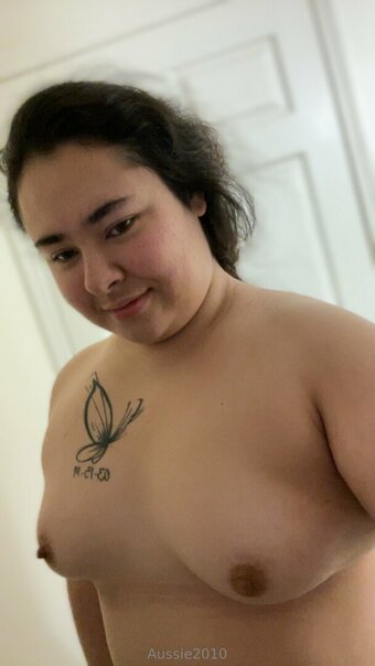 aussie2010 Nude Leaks Photo 15