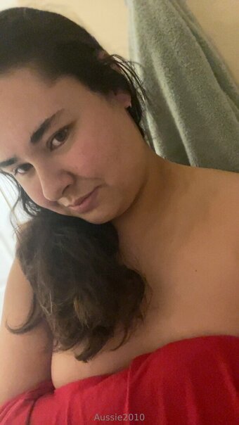 aussie2010 Nude Leaks Photo 17