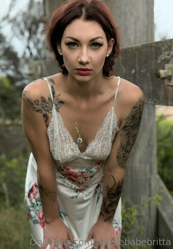 aussiebabebritta Nude Leaks Photo 23