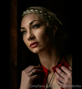 aussiebabebritta Nude Leaks Photo 25