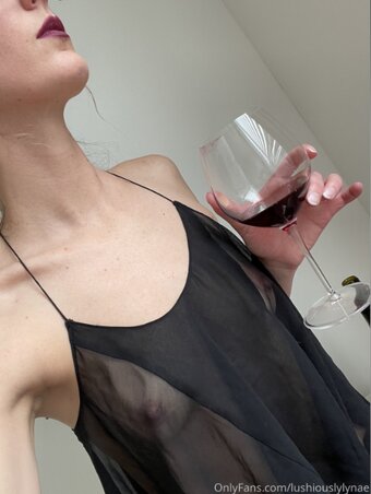 authenticallytipsy / lushiouslylynae Nude Leaks OnlyFans Photo 3