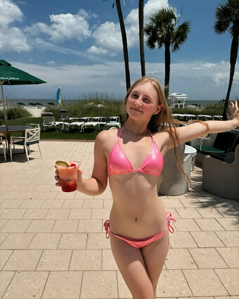 Ava Mathis / ava cherry (no posts before 11th july 2023 / ava.cherrry Nude Leaks Photo 10