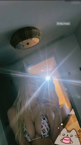 Ava Max / avamax Nude Leaks Photo 13