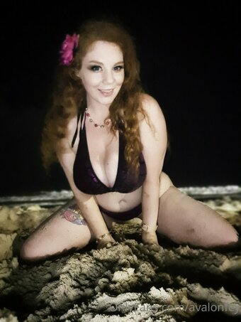 avalonfey Nude Leaks Photo 10