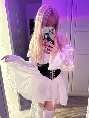 Avdeech Nude Leaks Photo 1