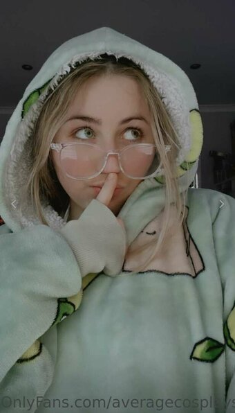 averagecosplays Nude Leaks OnlyFans Photo 6