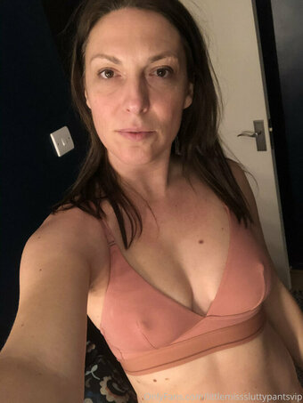 averageukmum Nude Leaks Photo 20