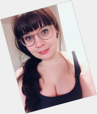 Avery Edison Nude Leaks Photo 1