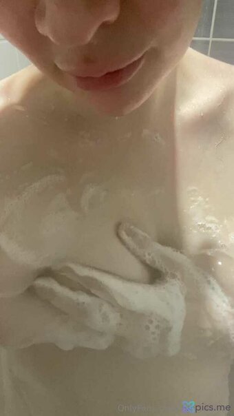 Avery Edison Nude Leaks Photo 5