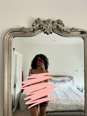 avery_sss Nude Leaks Photo 28