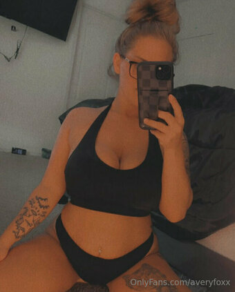 averyfoxx Nude Leaks Photo 20