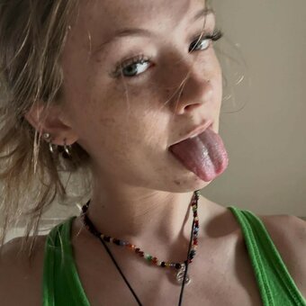 averyshipp / avery.shipp / pinkv0dka.oz Nude Leaks Photo 1