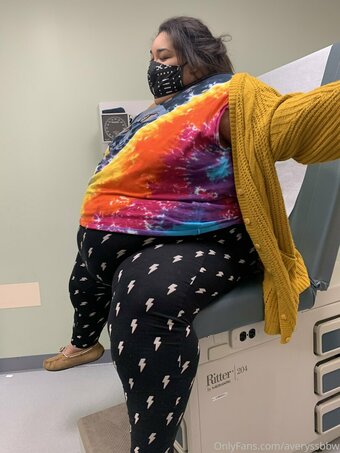 averyssbbw Nude Leaks Photo 20