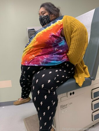 averyssbbw Nude Leaks Photo 21