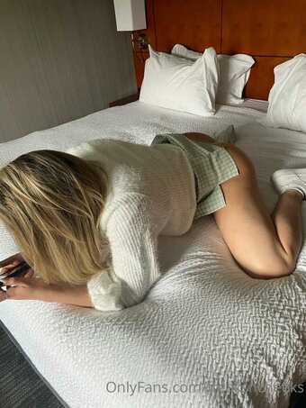 averytalbot / avery Nude Leaks OnlyFans Photo 11