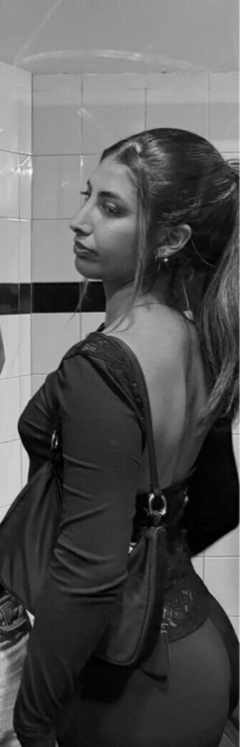 avin.klpr Nude Leaks Photo 3