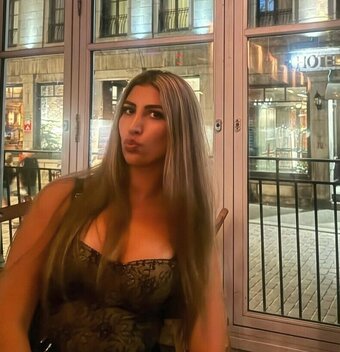 avin.klpr Nude Leaks Photo 15