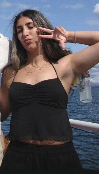 avin.klpr Nude Leaks Photo 18