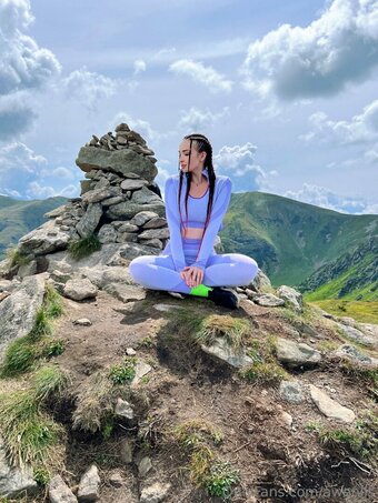 awenlis Nude Leaks Photo 4