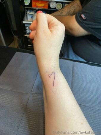 awkotacogf Nude Leaks Photo 24