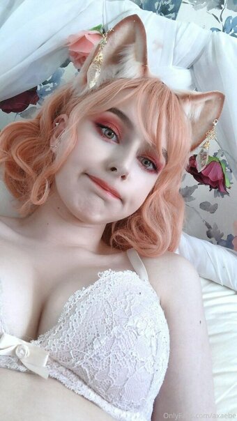 axaebe / spacejamminn Nude Leaks Photo 12