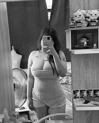 axtchara Nude Leaks Photo 2