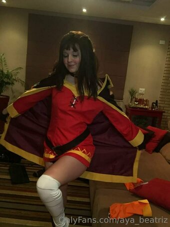 Aya Devil / aya_beatriz Nude Leaks Photo 3