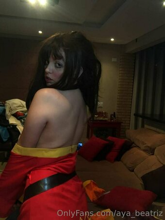 Aya Devil / aya_beatriz Nude Leaks Photo 8