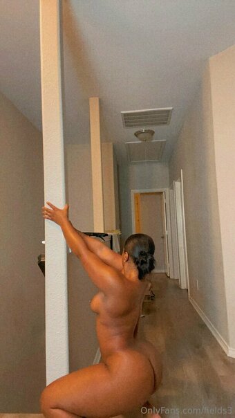 Ayisah Fields / Fields3 Nude Leaks OnlyFans Photo 8