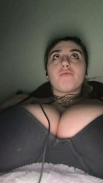 Aylen / aylu.lu / https: / lilutizi._ Nude Leaks OnlyFans Photo 2