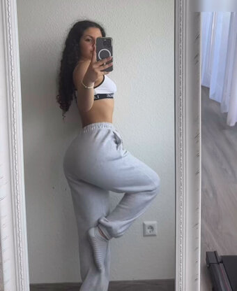 Aylinaphrodite Nude Leaks Photo 9