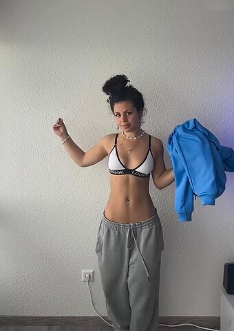 Aylinaphrodite Nude Leaks Photo 19