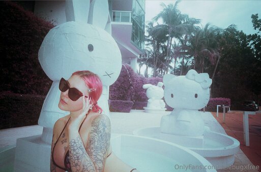 aziebugxfree aziebugxfree