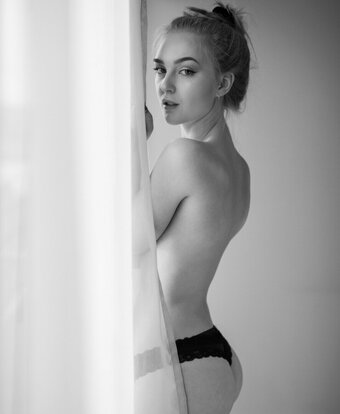 B Smith / beatrice_smith / thebrittsmith Nude Leaks OnlyFans Photo 5