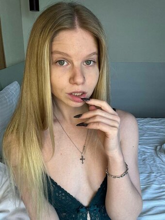 b_sukmo / _baadcompany_ / bannannahanna / bannannana Nude Leaks OnlyFans Photo 7