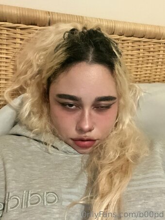 b00pd Nude Leaks Photo 17