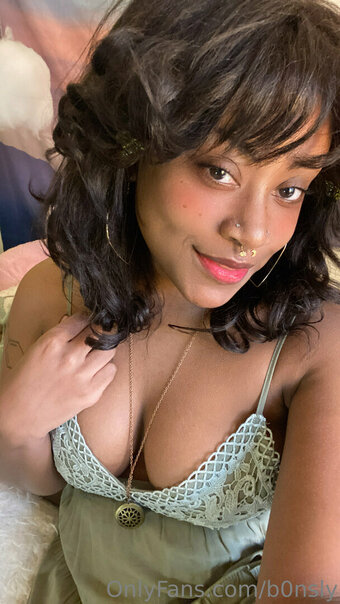b0nsly Nude Leaks Photo 8