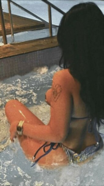 b244ay / aan3z1 Nude Leaks Photo 4