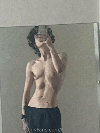 b4dh4b1ts Nude Leaks Photo 3