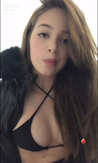 BA.raya / raya.ba.399 / woahitsraya Nude Leaks OnlyFans Photo 2