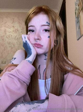 baaaad_roxyyyyy Nude Leaks Photo 8