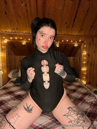 baaaad_roxyyyyy Nude Leaks Photo 9