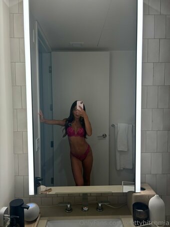 backupmiaaaa Nude Leaks Photo 1
