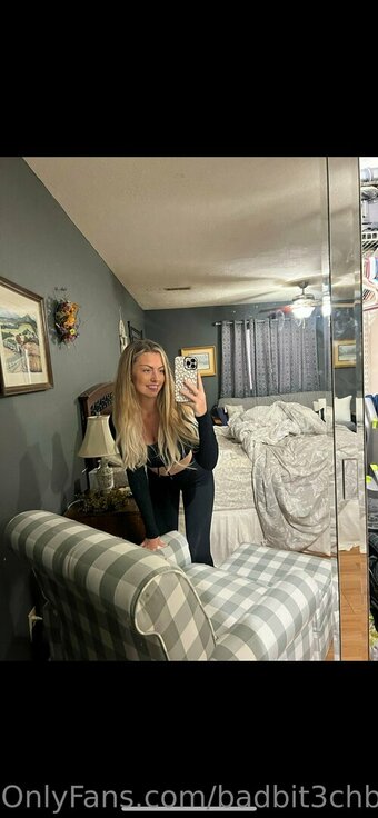 badbit3chbritt Nude Leaks Photo 2