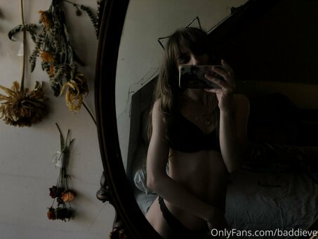 baddieve / baddieeve_ Nude Leaks OnlyFans Photo 25