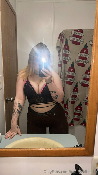 baddyevibes19 Nude Leaks Photo 4