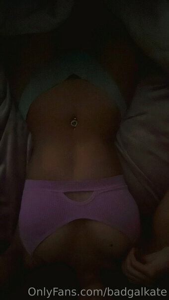 badgalkate Nude Leaks Photo 25